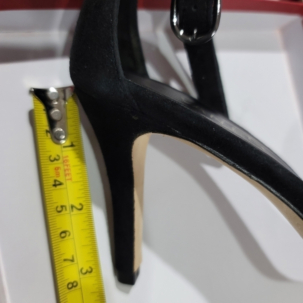 Vaneli Tulla Sandals - Picture 13 of 14